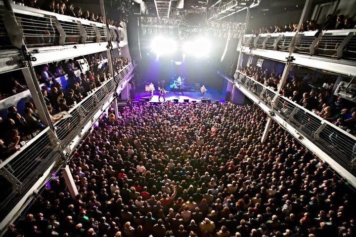 Terminal 5 main hall seen from the top balcony