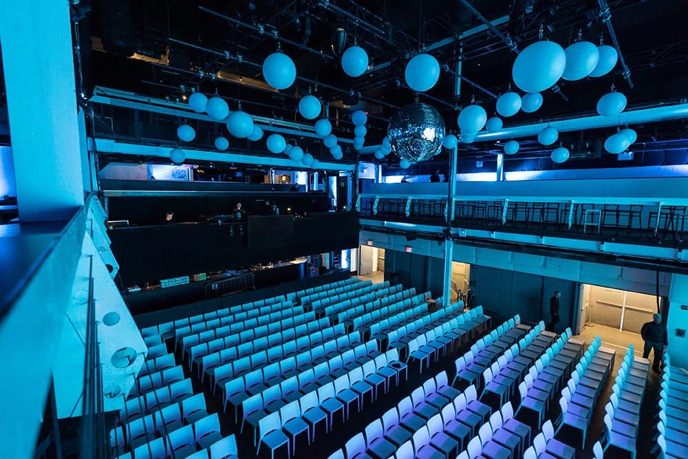 Terminal 5 main hall in conference seating